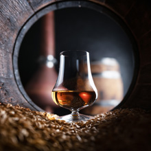バーボンウイスキーとは？　ルーツ、定義、製法と味わいの特徴