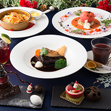 「アニヴェルセル カフェ表参道」クリスマス限定メニューが12月19日（月）～25日（日）の期間限定で登場