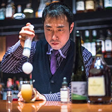 Cocktail Bar Nemanja ×　bar hotel 箱根香山