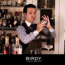 シグネチャーカクテル「Tales of 8」。 “八の物語”の続編は、丑年に生まれた息子が紡ぐ“丑の物語”